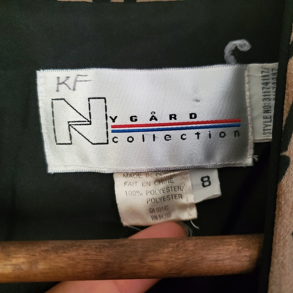 VINTAGE | Nygard Collection Leopard Cheetah Print Single Breasted Blazer (8) - Picture 8 of 9